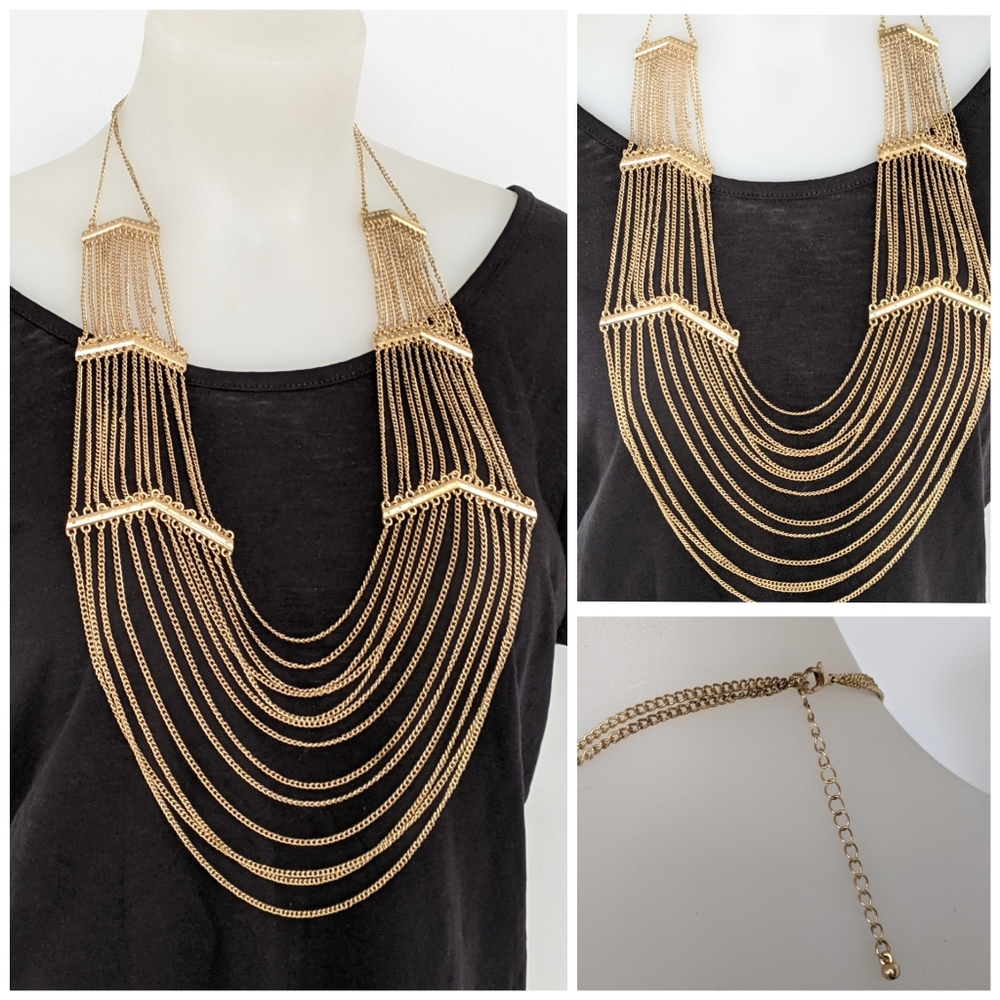Big Golden Chic Chains NWOT
